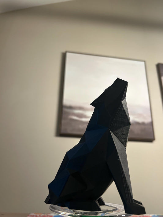 Howling Wolf Low-Poly